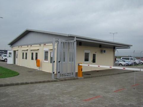 Container-building-for-sale.jpg-2