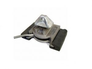 Twist lock + dovetail foundation
